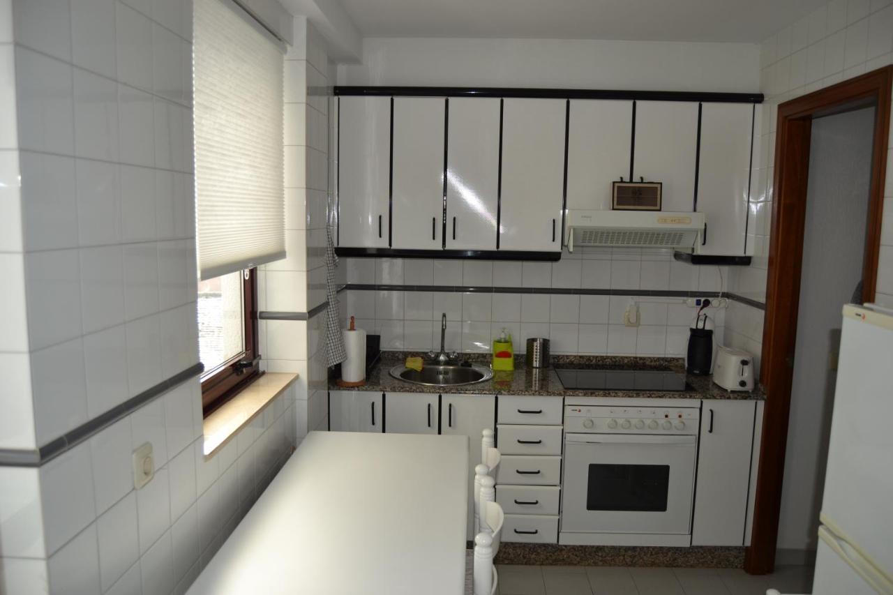 Inmoinsuas Train Station Apartment Sarria Bagian luar foto